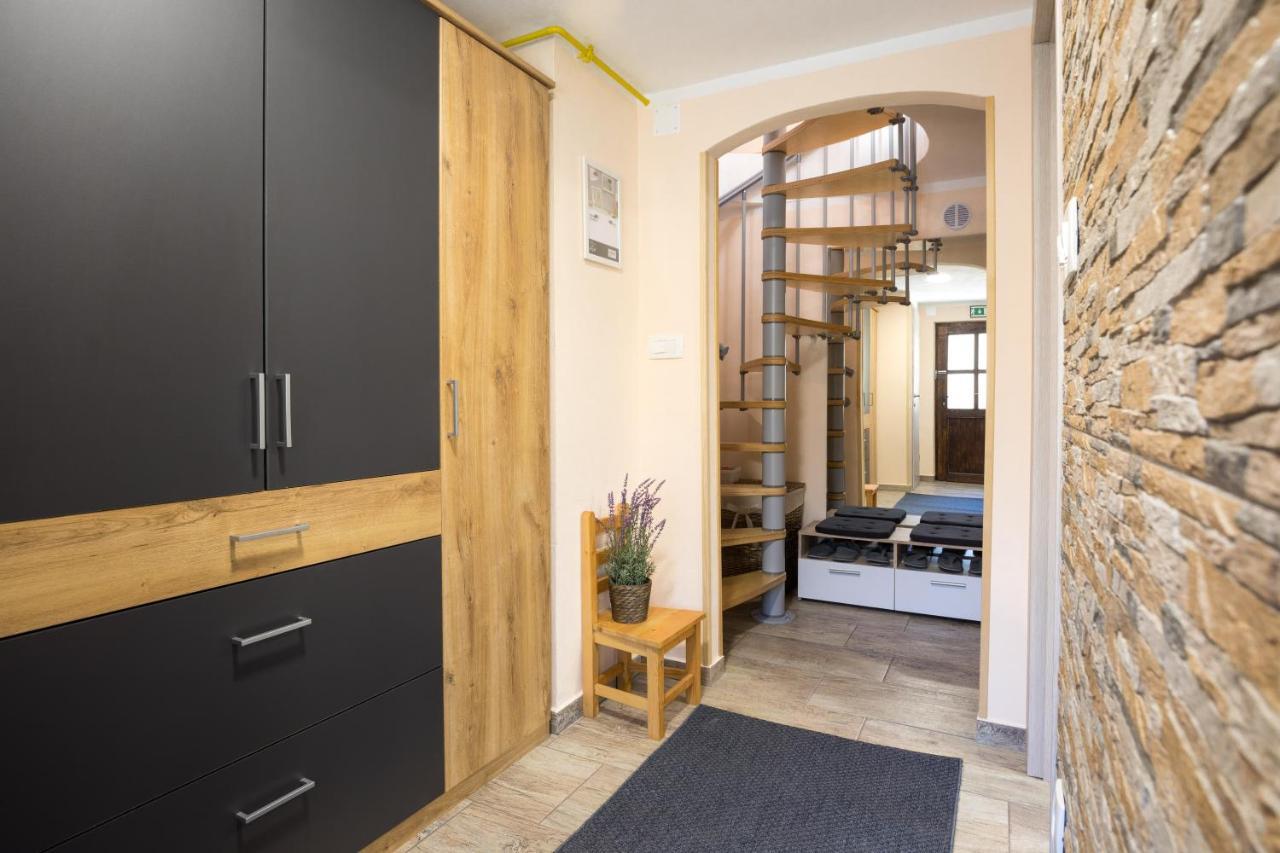 Vila Rozi, Osilnica - Vacation House Pr' Vili Rozi Extérieur photo